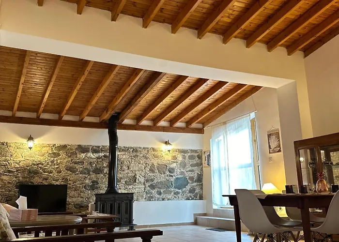 Loucy's Art Εξοχικό σπίτι Mandria (Limassol)