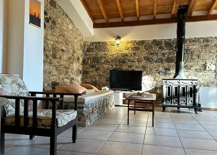 Loucy's Art Εξοχικό σπίτι Mandria (Limassol)