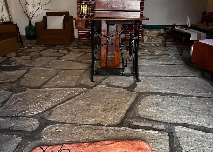 Loucy's Art Εξοχικό σπίτι Mandria (Limassol)