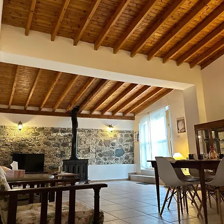 Loucy's Art Country house Mandria (Limassol)