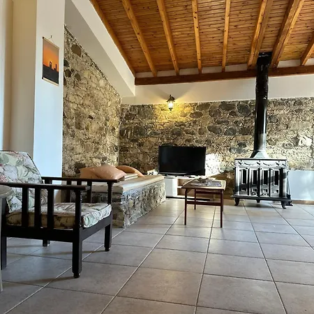 Loucy's Art Casă la țară Mandria (Limassol)