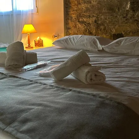 Loucy's Art Mandria (Limassol)