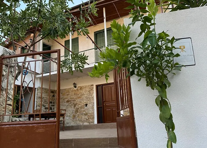 Loucy's Art * Mandria (Limassol)