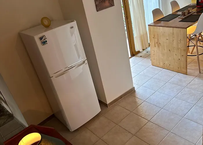 カントリーハウス Loucy's Art *