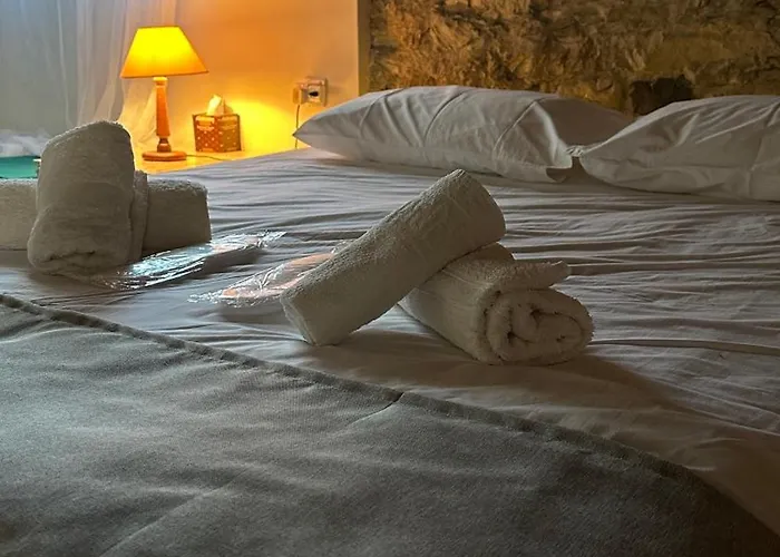 Loucy's Art Mandria (Limassol)